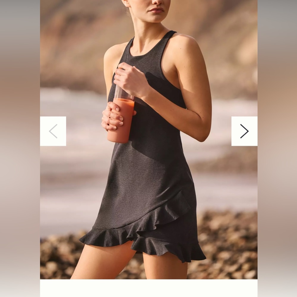 Beyond Yoga size Large Black dress